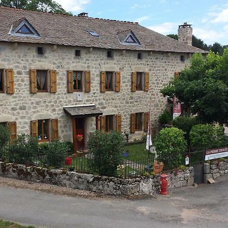 La Pierre Trouee Chambre D'Hotes Chateauneuf-de-Randon Bagian luar foto