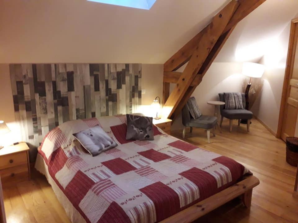 La Pierre Trouee Chambre D'Hotes Chateauneuf-de-Randon Bagian luar foto