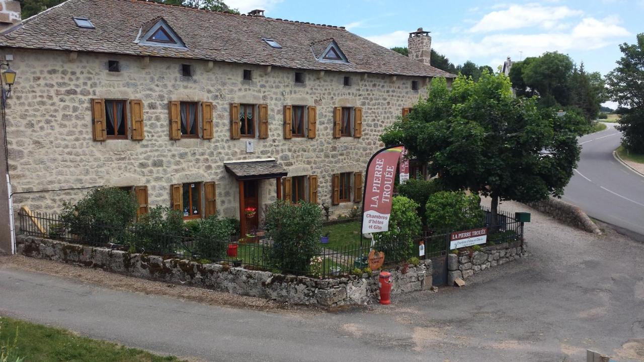 La Pierre Trouee Chambre D'Hotes Chateauneuf-de-Randon Bagian luar foto