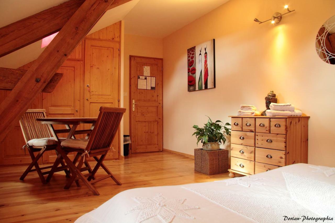 La Pierre Trouee Chambre D'Hotes Chateauneuf-de-Randon Bagian luar foto